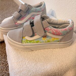 Vans Kids Tie Dye Old Skool School V Shoe
Skull Ballad Blue New kids 13